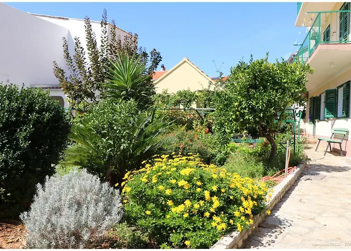 Appartement Lujo Primošten